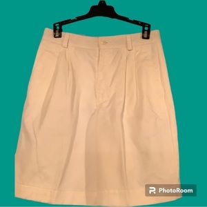 Liz Claiborne Vintage Pleated Shorts, Liz Sport. Size 10. New with tag.